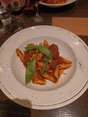  at La Caverna in Dublin