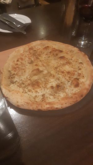Vegan garlic bread at La Caverna in Dublin