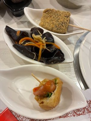 Ready to eat items from the train at Fondu - 有哆創意蔬食洋食館 in Taipei