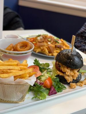 Mac n Cheese burger with beyond meat patty at Naked Bakery in Edinburgh