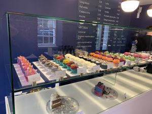 Cupcakes at Naked Bakery in Edinburgh