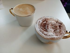 Cbd Latte and hot chocolate at Naked Bakery in Edinburgh