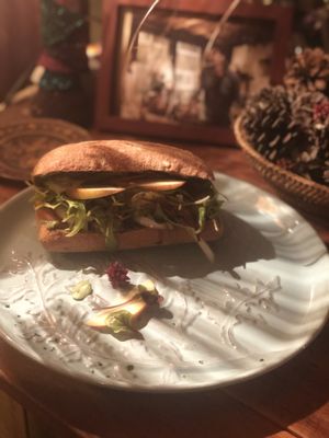 My FAVORITE! menu from Home... this amazing taste coming from most fresh basil from this town... with fresh apple, enough greenery salads... is what you all need. U must try❤️ at HOME Bistro and Cafe in Busan