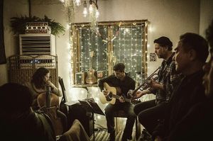 Music night🎷🎸 at HOME Bistro and Cafe in Busan