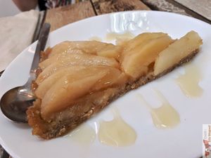 Apple pie gluten free at Mon Resto Sans Gluten in Paris