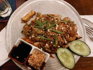 pad thai at Kafe in Ubud