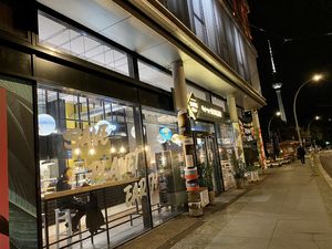 outside at Swing Kitchen - Rosenthalerstraße in Berlin