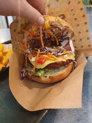 Cheese Burger at Swing Kitchen - Rosenthalerstraße in Berlin