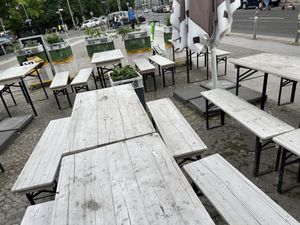 outside seating  at Swing Kitchen - Rosenthalerstraße in Berlin