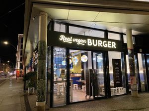 store front at Swing Kitchen - Rosenthalerstraße in Berlin