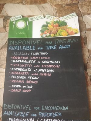 Dishes at Cantinho da Regina in Sesimbra