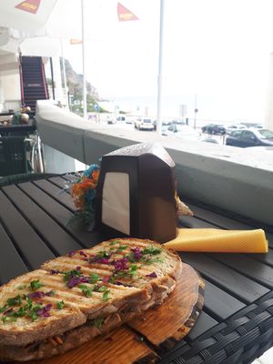 Mushroom vegan toast at Cantinho da Regina in Sesimbra