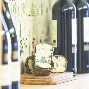 Artisan vegan blue cheese at Little Plant Pantry in Amsterdam