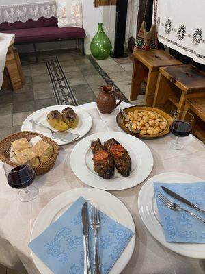 Vegan dinner at Oda's Garden in Tirana