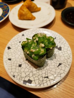 Okra sushi without bonito at Daikisuisan in Osaka