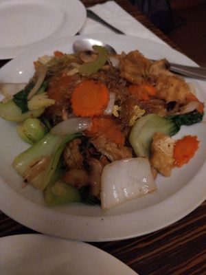 Pad woon sen at LA Vegan in Los Angeles