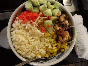 Vegan (cabbage/avocado/beans/corn/ginger) at Sakura Tei in Tokyo