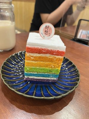 Honey Castella  at Hǎo Xiǎng Chī Bīng 好想吃冰 - Datong District in Taipei