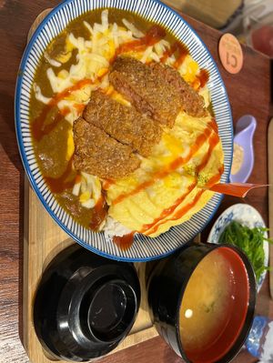 Omni luncheon curry omurice ($269)  at Hǎo Xiǎng Chī Bīng 好想吃冰 - Datong District in Taipei