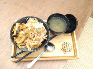 野菜丼 at Hǎo Xiǎng Chī Bīng 好想吃冰 - Datong District in Taipei