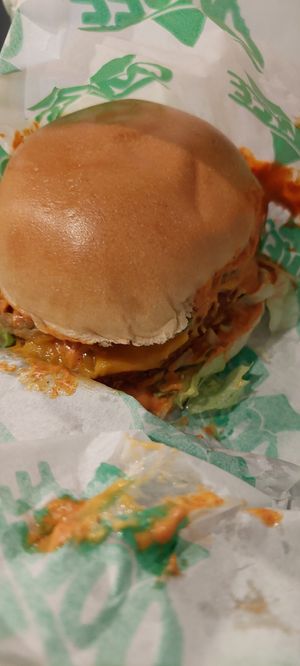 Spicy ch'ken burger at Oowee Vegan - Baldwin in Bristol