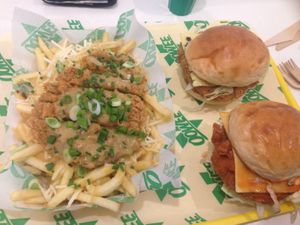 Cluckin’ fries, the sneaky clucker and smokin’ hot cluck at Oowee Vegan - Baldwin in Bristol