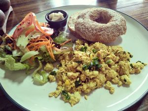 Scramble tofu bagel at Ganita Cafe in Pai