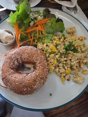 Bagel 🥯 with vegan scramble at Ganita Cafe in Pai