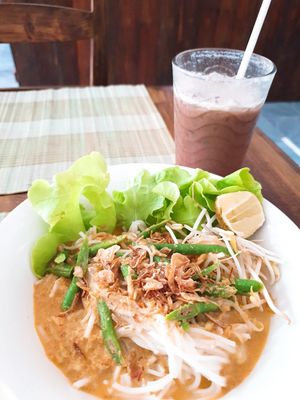 Curry noodle at Ganita Cafe in Pai