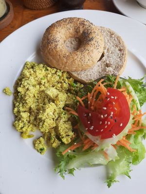 Scrambled tofu at Ganita Cafe in Pai