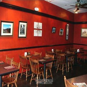 Art Gallery dining at Artisans Cafe in Dayton