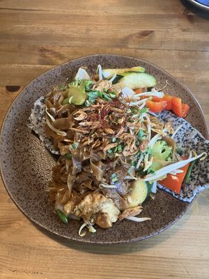 Rote Nudeln Curry  at H2 - Be Veggie - VegUp in Berlin