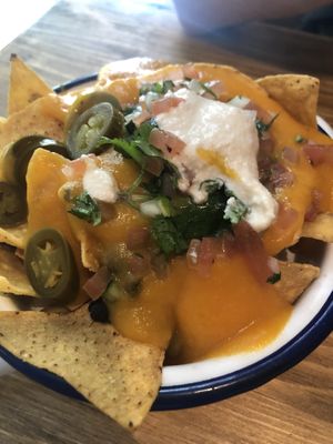 Nachos con queso at Gallo Santo in Barcelona