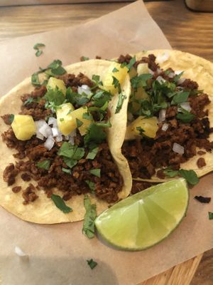 Tacos el pastor at Gallo Santo in Barcelona