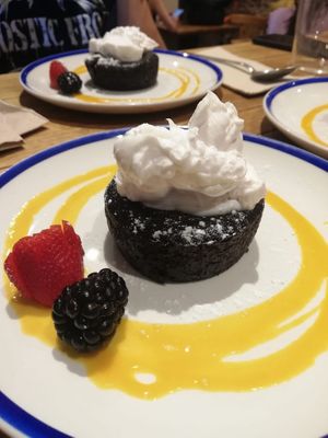 Funde de chocolate at Gallo Santo in Barcelona