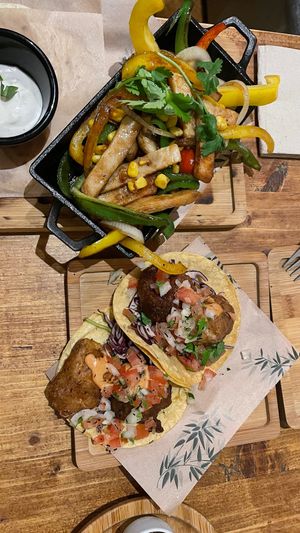 😋 at Gallo Santo in Barcelona