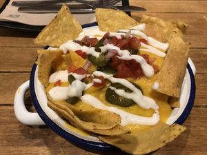 nachos with vegan cheese sauce   at Gallo Santo in Barcelona