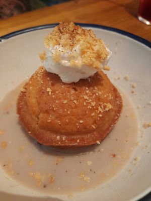 Pastel de tres leches (cake with a sweet milky sauce) at Gallo Santo in Barcelona