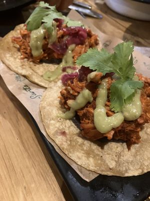 Tacos con jackfruit  at Gallo Santo in Barcelona