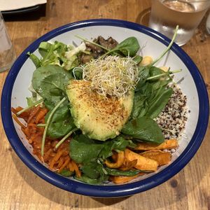 Quinoa bowl  at Gallo Santo in Barcelona