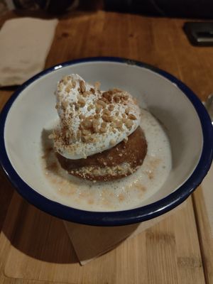Pastel de tres leches at Gallo Santo in Barcelona