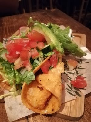 tacos at Gallo Santo in Barcelona