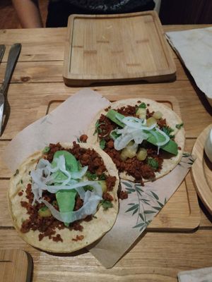 Tacos al pastor at Gallo Santo in Barcelona
