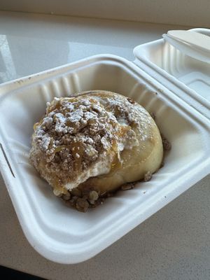 Lemon bar cinnamon roll  at Cinnaholic in Toronto