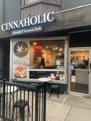 Store Front at Cinnaholic in Toronto