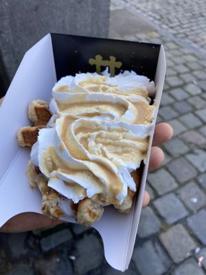 Whipped cream and salted caramel  at VeganWaf in Brussels
