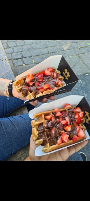 Waffles with chocolate and strawberry toppings at VeganWaf in Brussels