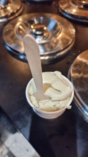 Pistachio ice cream at VeganWaf in Brussels