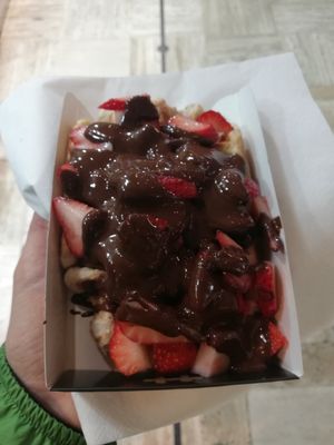 Waffle with strawberry and chocolate at VeganWaf in Brussels
