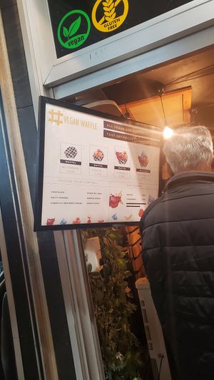 Menu and prices at VeganWaf in Brussels